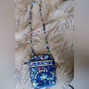 Vera Bradley Disney Parks Minnie Mouse Crossbody